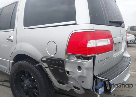 2014 Lincoln Navigator из США, поврежденный, VIN 5LMJJ2H53EEL03905